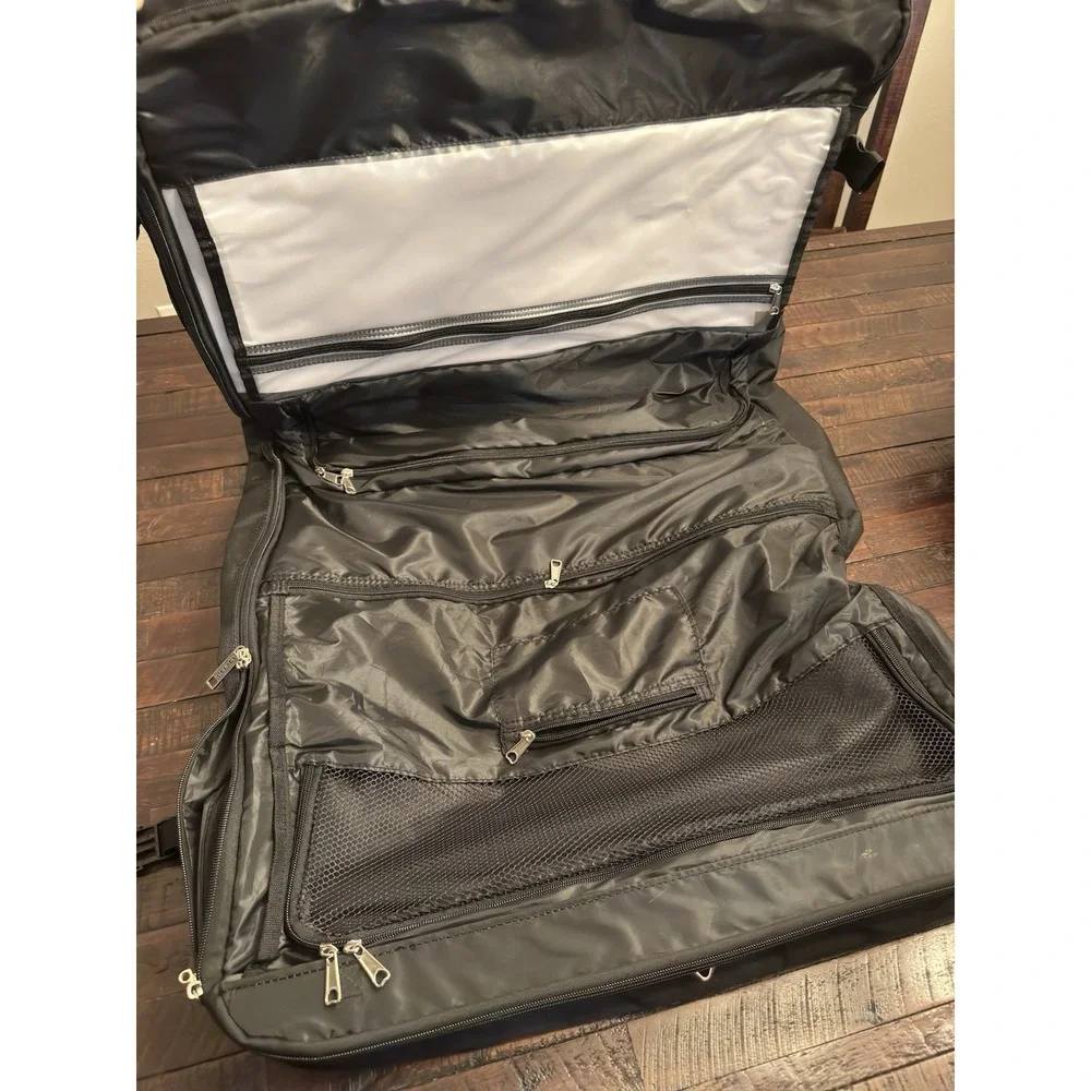 Delsey Paris delsey paris